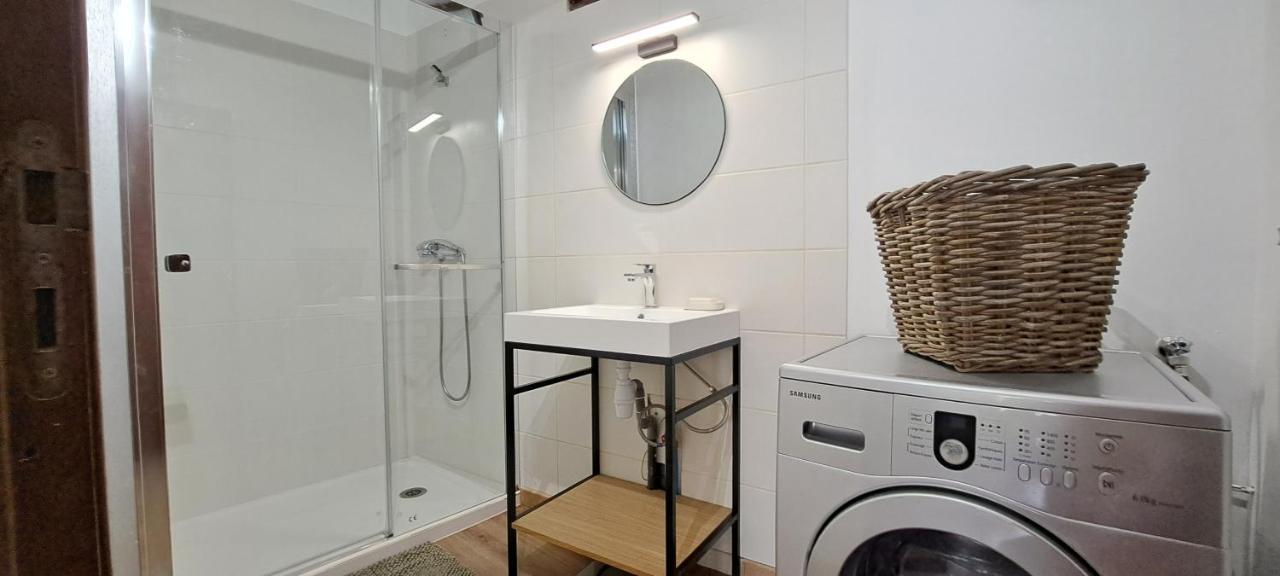 Mazet En Provence Pour 4, Piscine Chauffee Privee, Jardin Clos Prive, Barbecue, Chiens Admis Sainte-Jalle Екстериор снимка