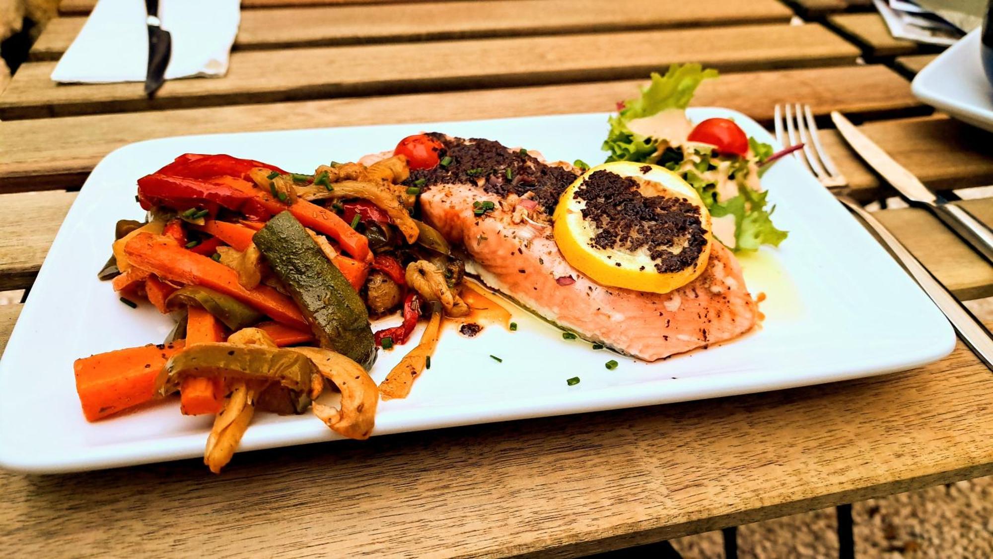 Mazet En Provence Pour 4, Piscine Chauffee Privee, Jardin Clos Prive, Barbecue, Chiens Admis Sainte-Jalle Екстериор снимка